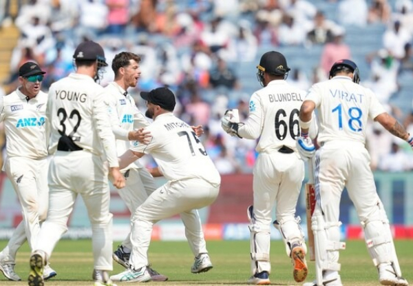 IND vs NZ: Kohli’s struggle against Santner persists – dismissed for just 17