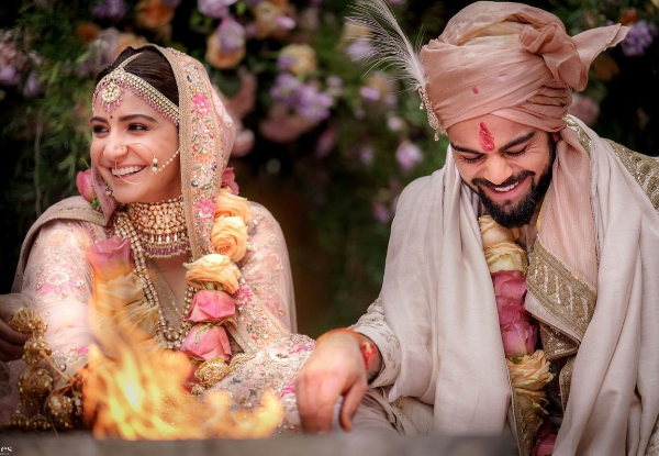 Find how fans celebrate Virat Kohli-Anuskha Sharma's 7th wedding anniversary? 