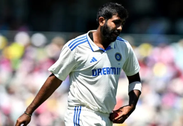 BGT 2024-25: Jasprit Bumrah leaves SCG on Day 2 in a car amid injury scare! Watch here