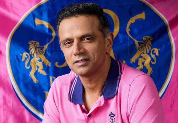 Dravid says ‘no’ to blank cheques, chooses Royals’ loyalty over big bucks!